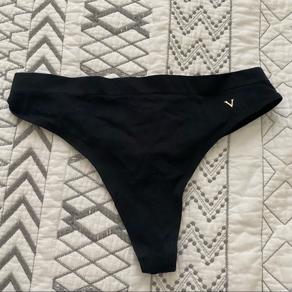 Victoria Secret Seamless Thong